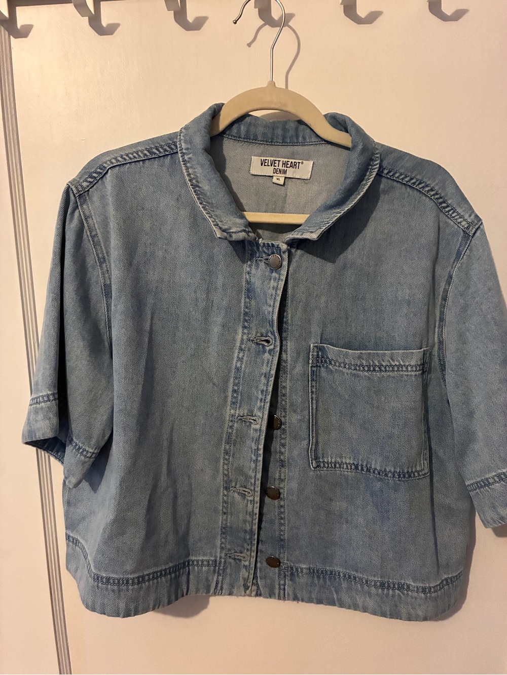 Velvet Heart Light Wash Denim Cropped Jacket